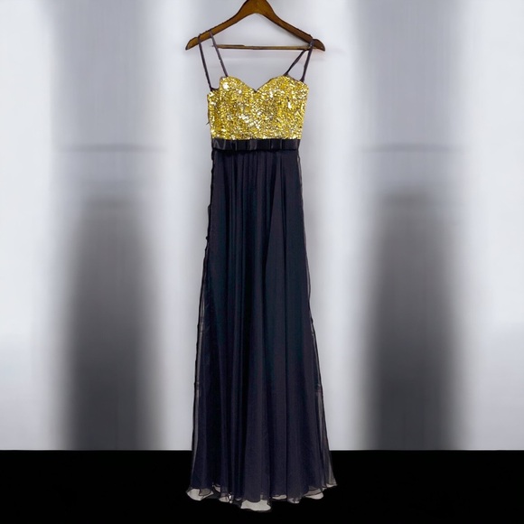 NWT Stunning La Femme Gold Jeweled Bodice Strapless Evening Gown - Size 8 - Picture 2 of 10